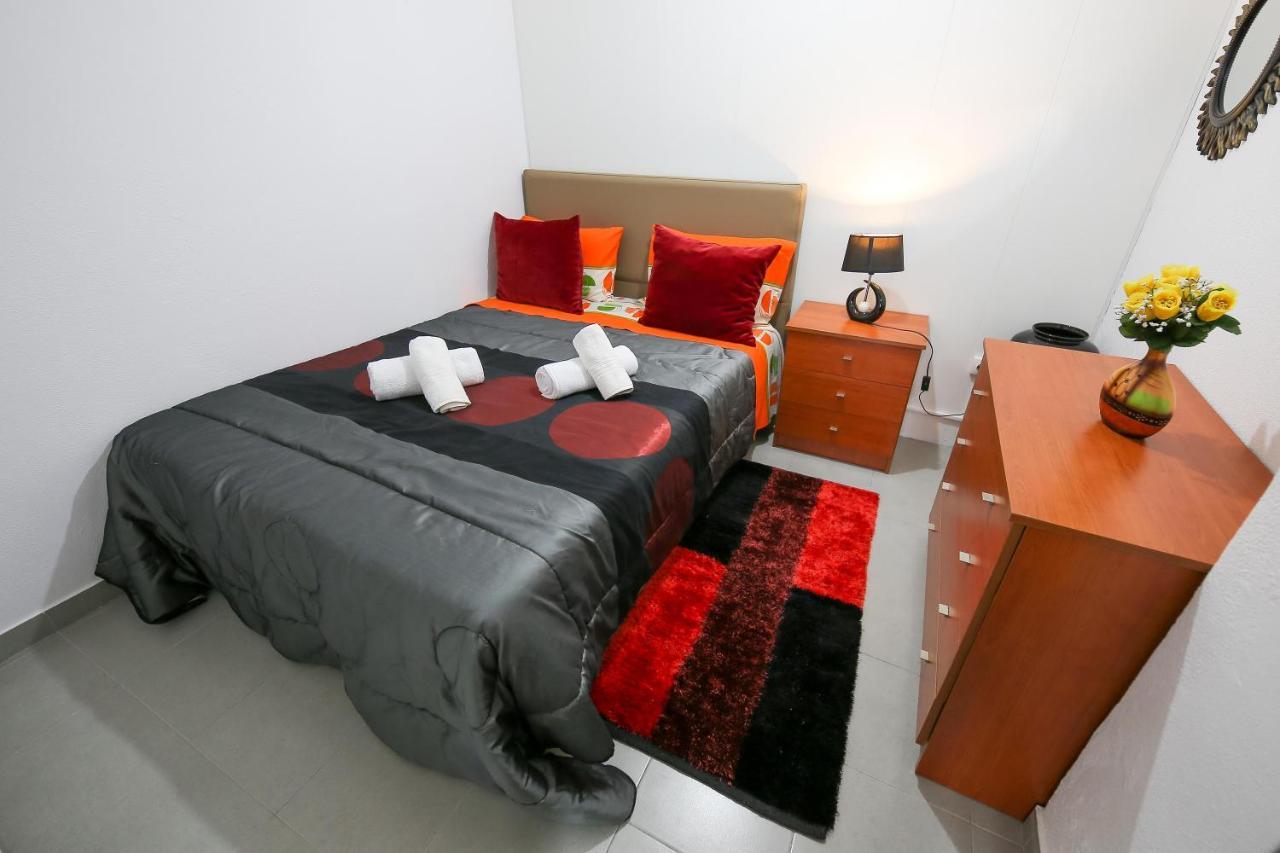 Casa Da Tia Laura Apartment Nazare Luaran gambar