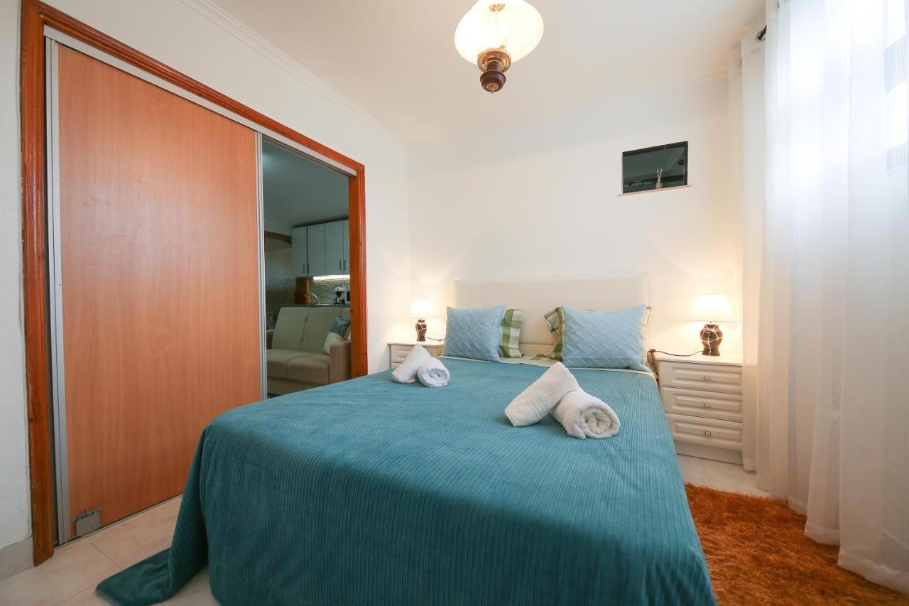 Casa Da Tia Laura Apartment Nazare Luaran gambar