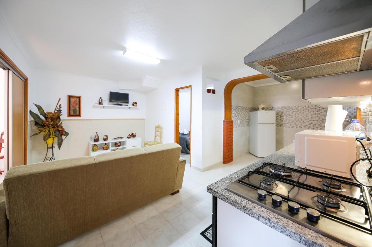Casa Da Tia Laura Apartment Nazare Luaran gambar
