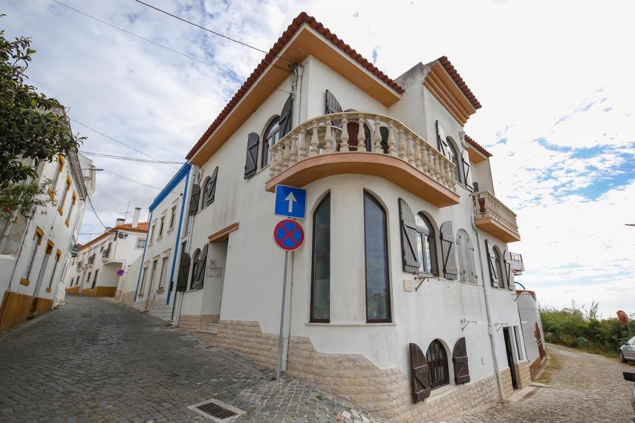 Casa Da Tia Laura Apartment Nazare Luaran gambar